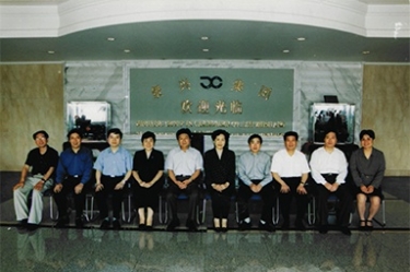 2001年6月1日，時任副省長葉榮寶等領(lǐng)導(dǎo)來公司檢查指導(dǎo)“三個代表”學(xué)教活動