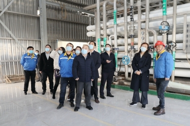 2022年12月15日，時任浙江省發(fā)展改革委黨組成員、副主任吳紅梅蒞臨景興紙業(yè)調研企業(yè)用能、節(jié)能工作